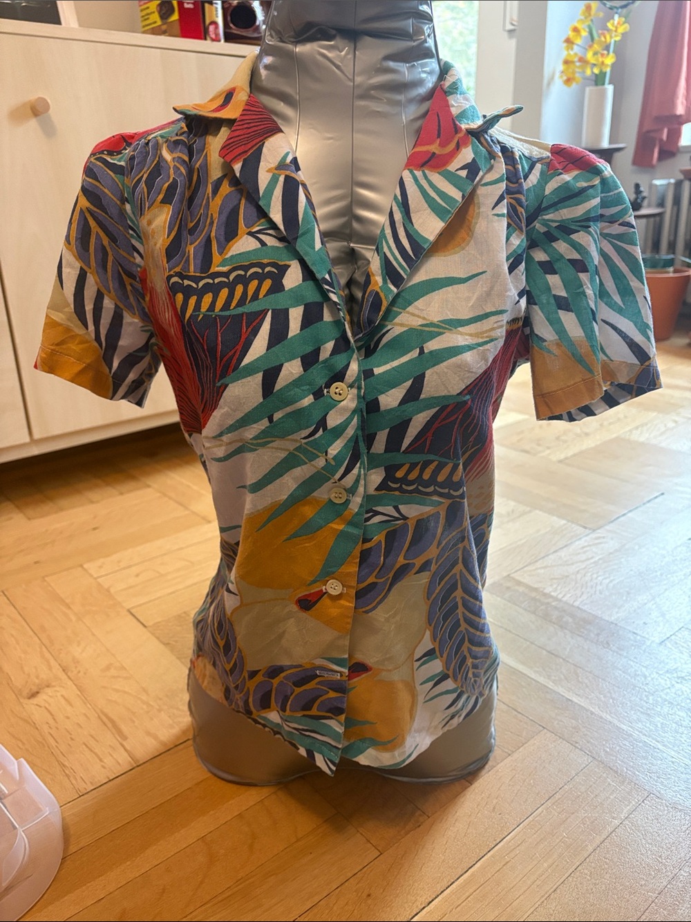 Tropical Leaf Print Short-Sleeve Button-Down Shirt - Multicolor